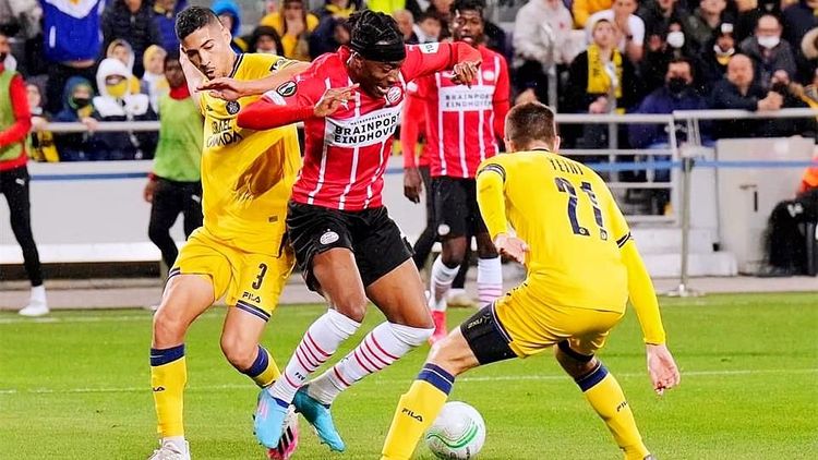 的攻防两端 的攻防两端